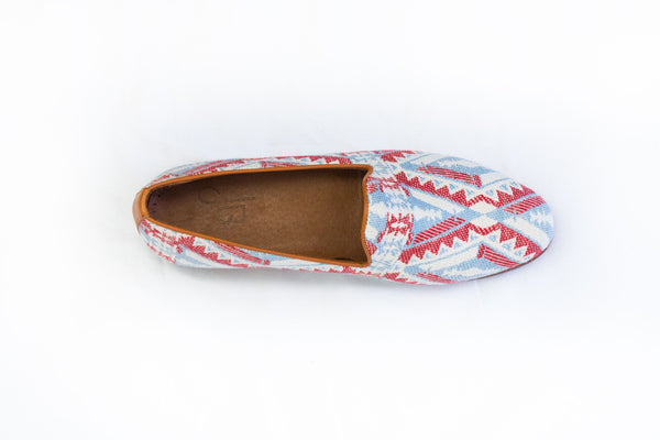 COMMODE SLIPPERS
